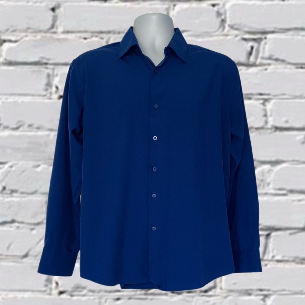 Nautica Men’s Dress Shirt Vibrant Blue Long Sleeve Classic Fit Size - Medium